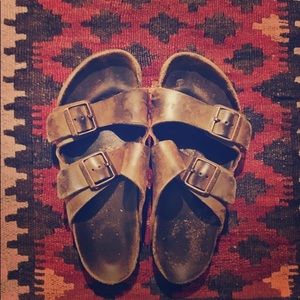 Brown Birkenstock Sandal ✨